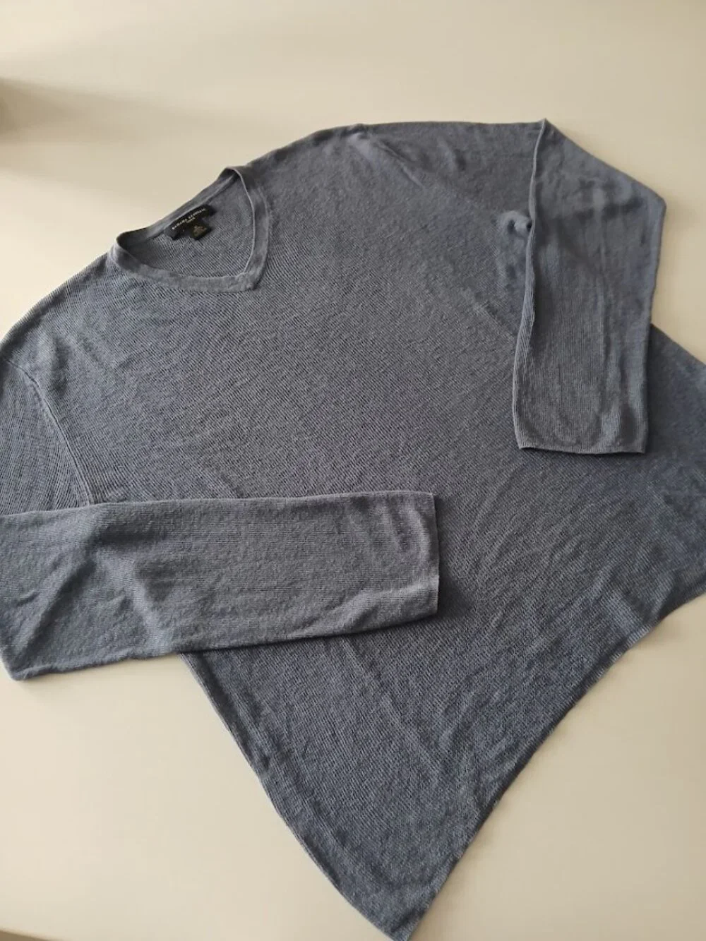 Men's Banana Republic 100% Linen V-Neck Sweater size - M